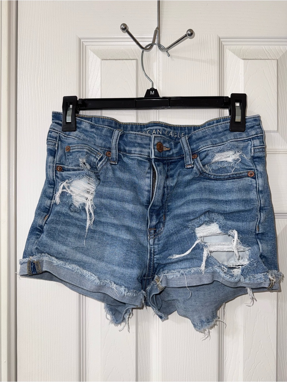 American Eagle Distressed Denim Shorts Size 8 Stretch Frayed Hem